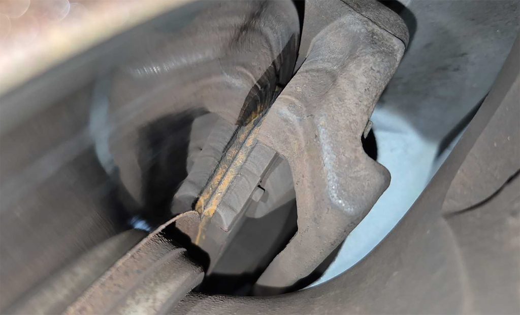 Brakes metal to metal.